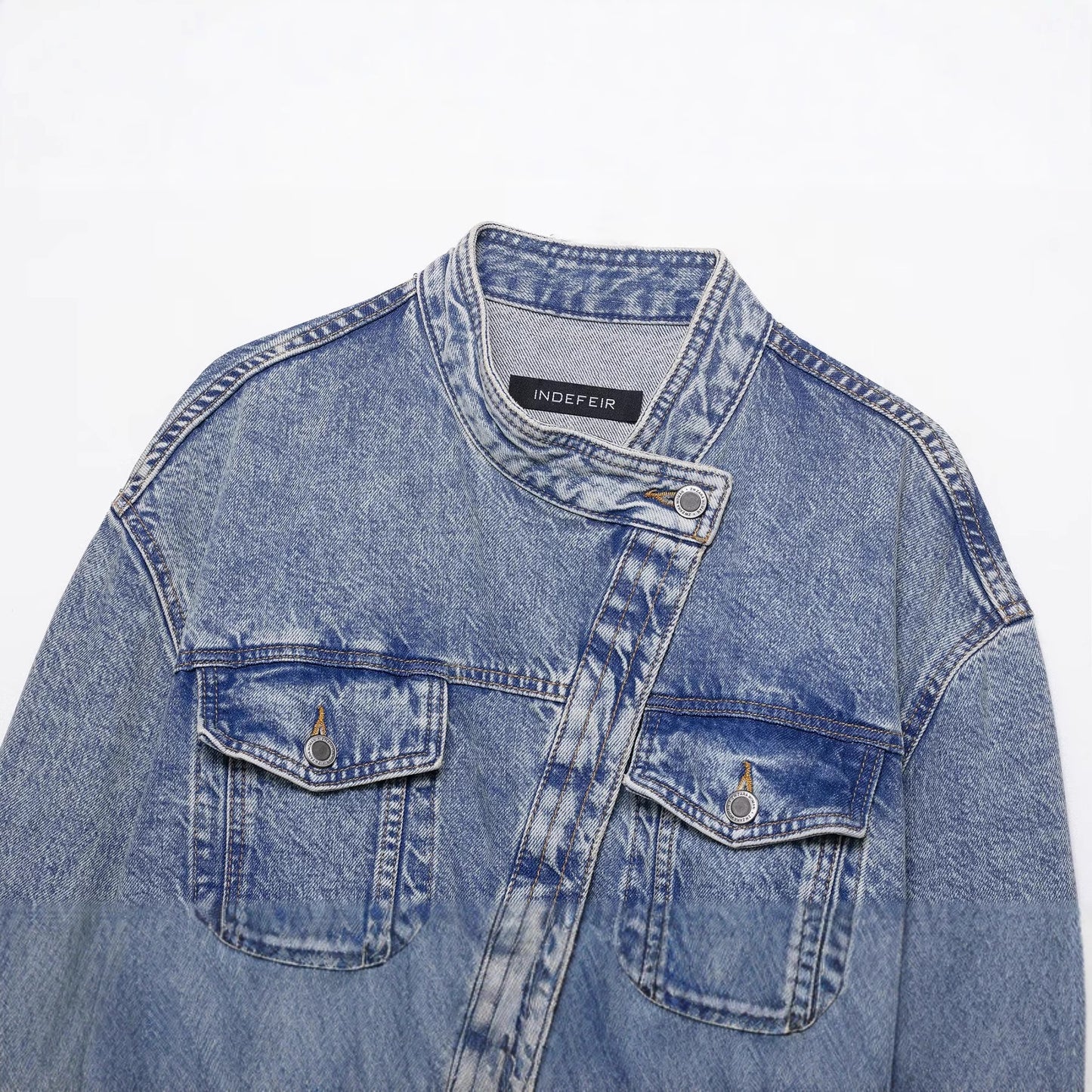Single breasted long sleeved denim distressed jacket for women